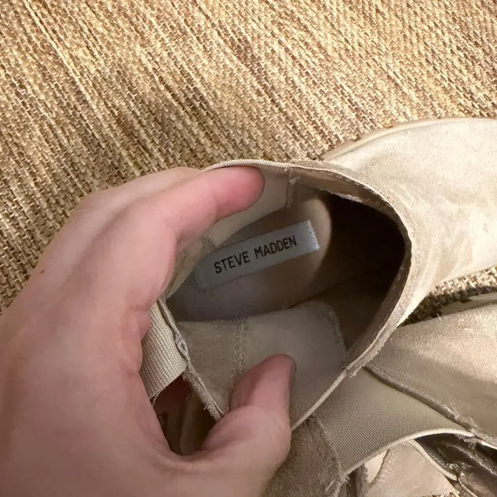 Beige Suede Chelsea Boots with ChunkyBeige Suede Chelsea Boots with Chunky Soles